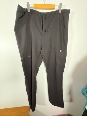 Figs Men's Black scrub pants